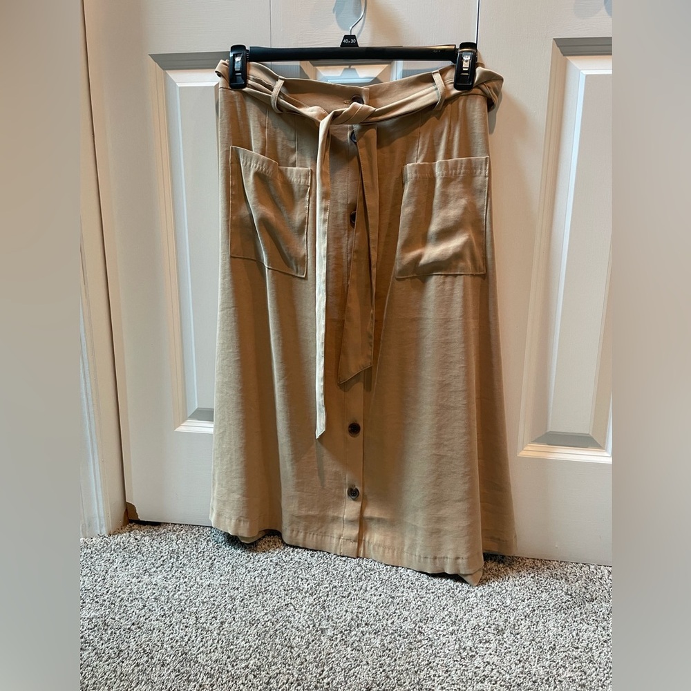 Old Navy skirt